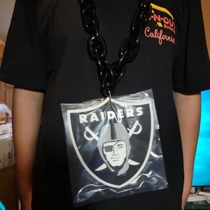 RAIDERS BALLER 18INCH BLACK CHAIN 8INCH LOGO REPRESENT